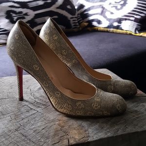Christian Louboutin snakeskin pump